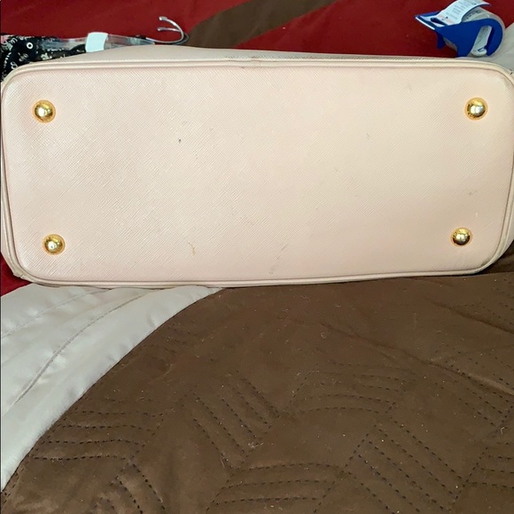 Prada bag - Picture 5 of 9